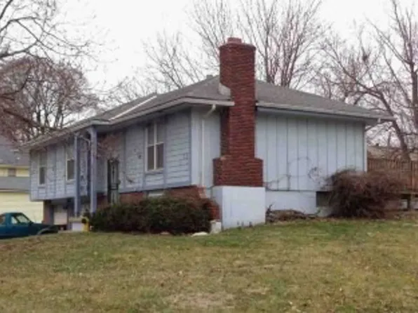 8936 E 88th Ter, Kansas City, MO 64138