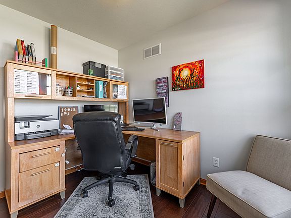 5th image of 4629 Pagoda Dr
