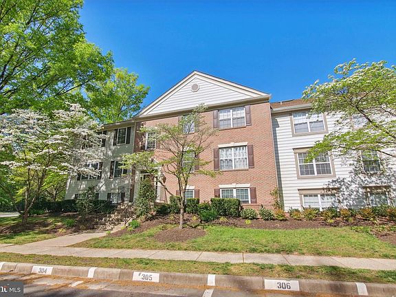3rd image of 12116 Green Leaf Ct APT 201