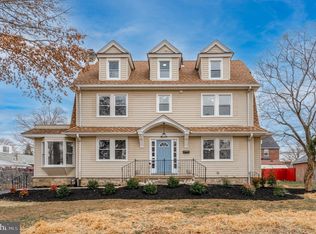 635 Ridgewood Rd, Upper Darby, PA 19082