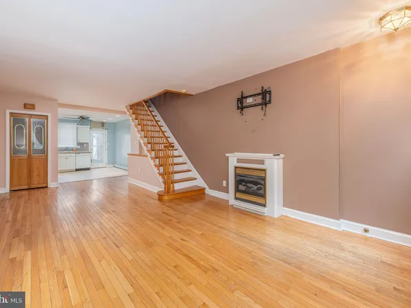 1311 Mifflin St, Philadelphia, PA 19148