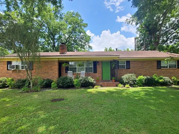 980 Johnson St, Ray City, GA 31645