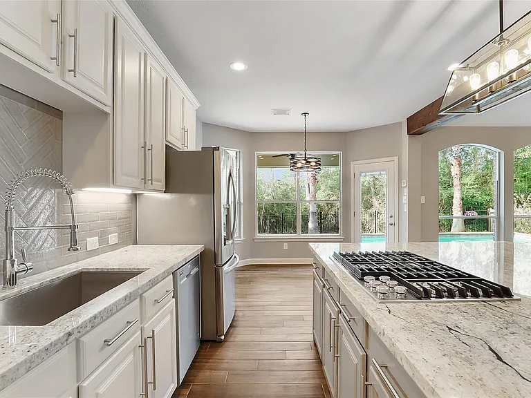87 N Concord Valley Cir — Photo 22