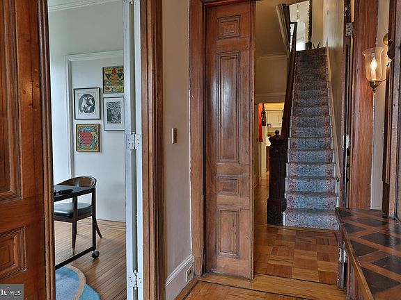 3rd image of 800 Corinthian Ave