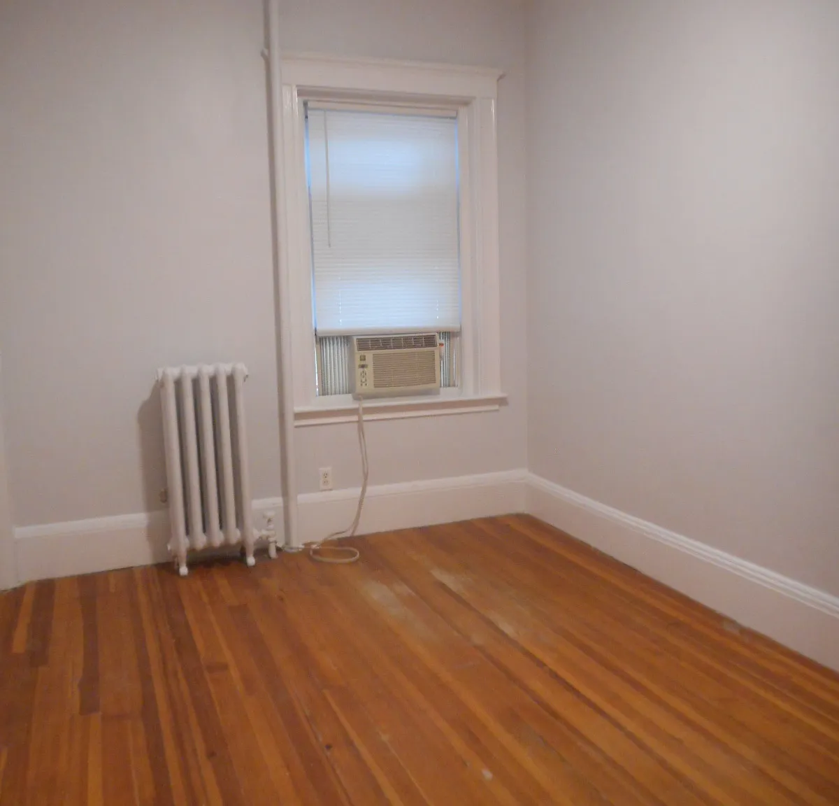 553 Brookline Ave — Photo 4