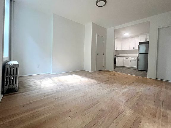 3rd image of 223 Avenue B APT 2