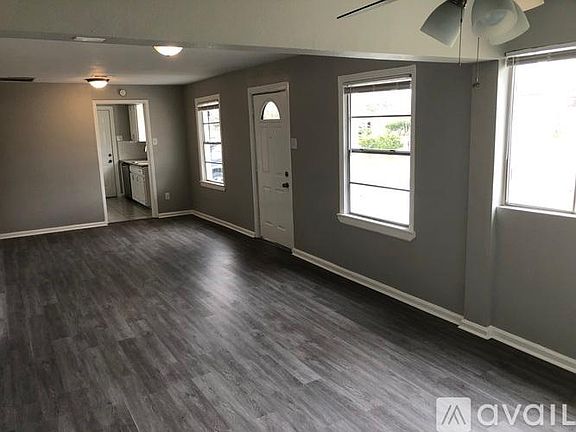 4th image of 1428 Harrop Ave