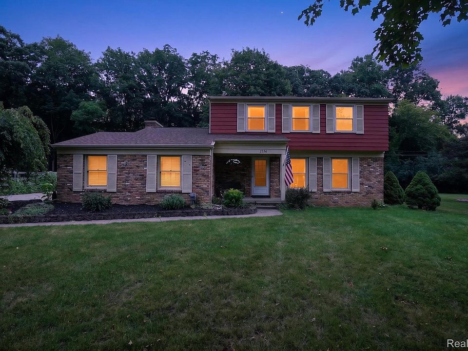 1st image of 2356 Pineview Ct