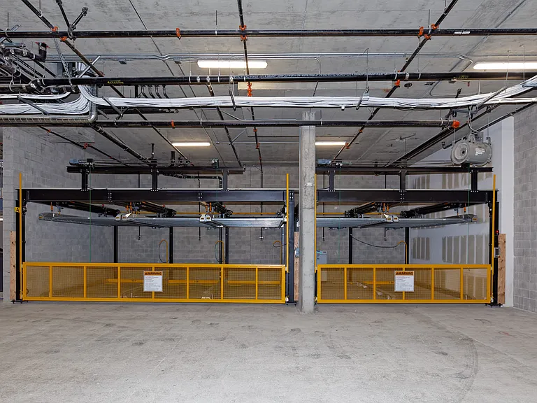 Parking garage