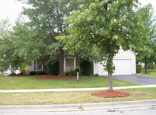 792 Tiffany Farms Rd, Antioch, IL 60002