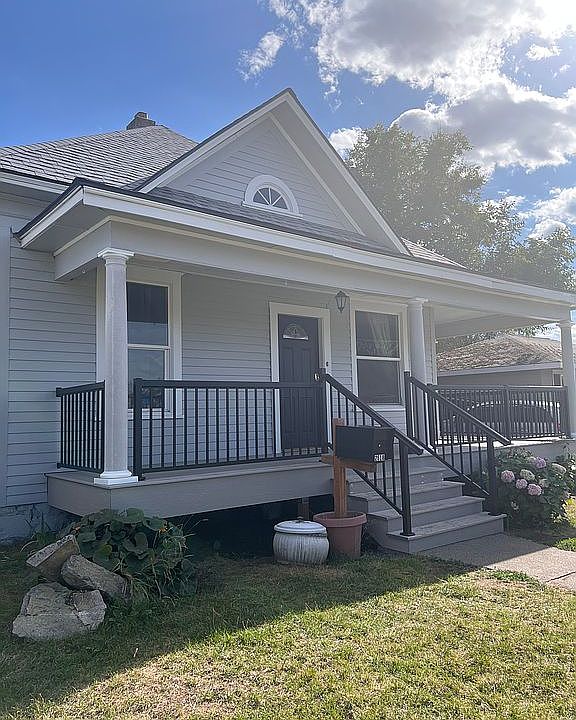 1st image of 2618 E Sanson Ave