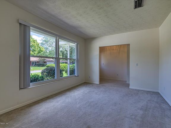 5th image of 1548 Jenmar Ct