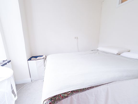 4th image of 353 W 56th St APT 4K