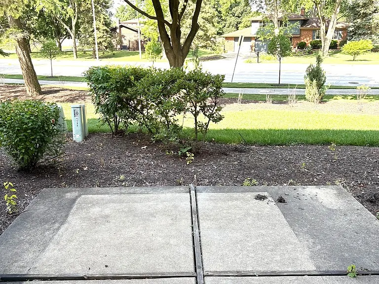 1132 Regency Ct — Photo 20