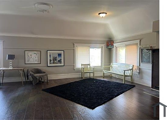 5th image of 2934 W Washington Blvd #3F