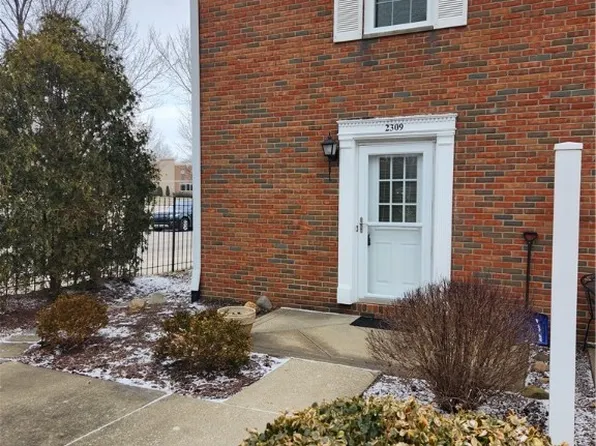 2309 Front St #2309, Cuyahoga Falls, OH 44221