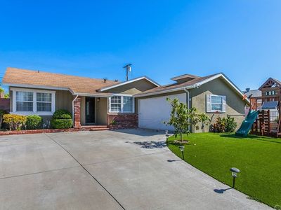 13139 Schoenborn St, Sun Valley, CA, 91352