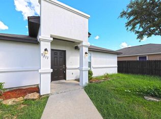 5111 Palmito Dr, Laredo, TX 78046