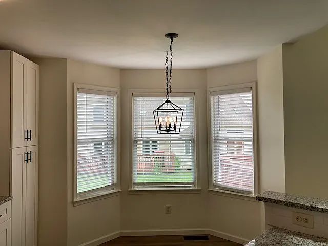 327-327 Oxford Pl — Photo 12