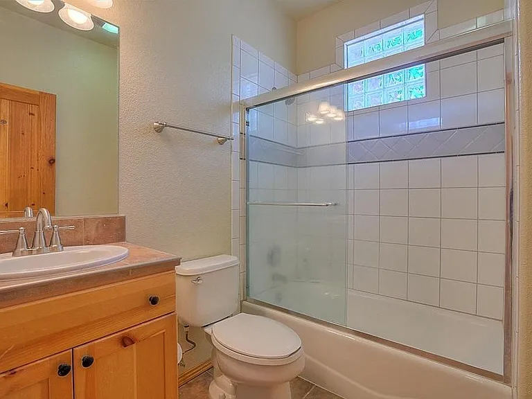 9 Teypana Dr — Photo 11