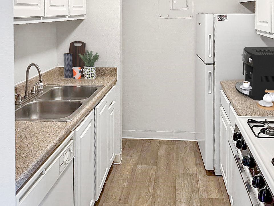 1st image of 4321 Montgomery Blvd NE #15-424