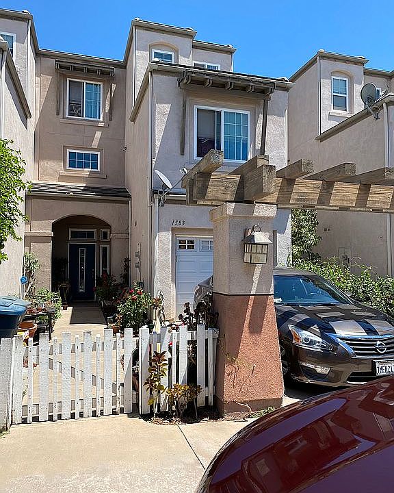 1st image of 1583-1603 S Escondido Blvd