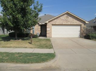 429 Shadow Grass Ave, Fort Worth, TX 76120