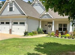 342 Lightness Dr, Auburn, AL 36832
