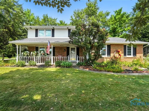 715 Spruce St, Wauseon, OH 43567