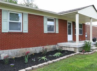 164 S Steedland Dr, Louisville, KY 40229