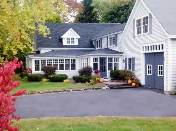 727 Riverside Drive, Augusta, ME 04330