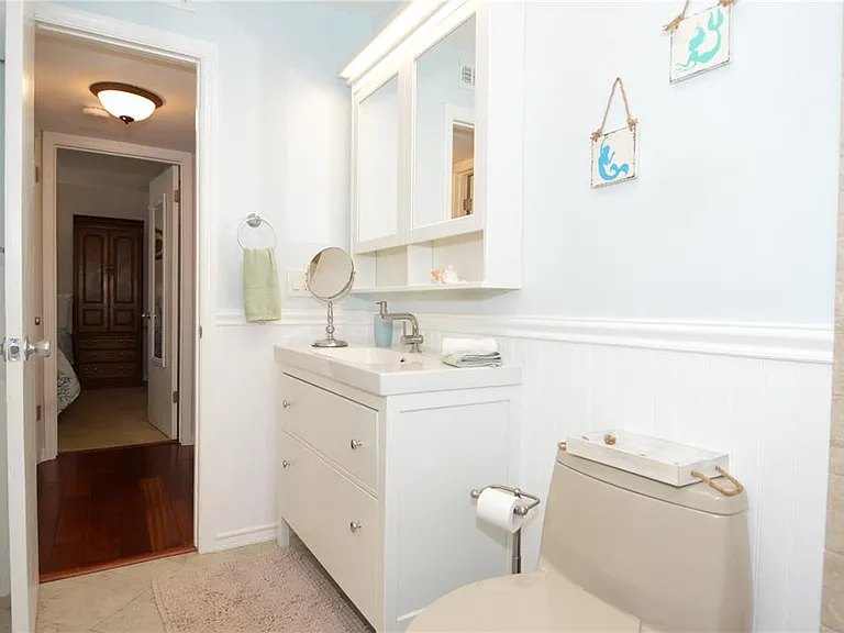 213 Seahorse Dr SE #B — Photo 34
