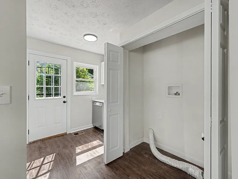 4460 Curundu Ave — Photo 18