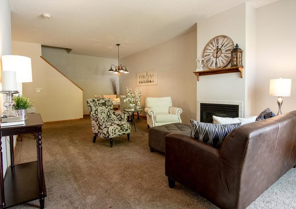 1st image of 2056 Parkway Ave
