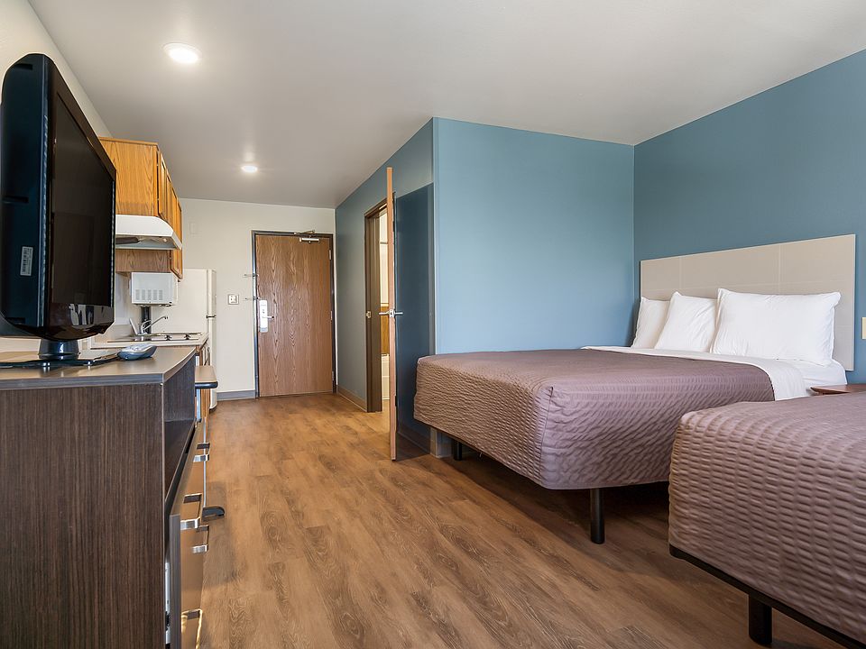 Studio Suite - 2 Full Beds