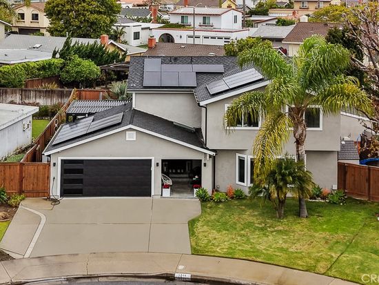 9211 Hyde Park Dr, Huntington Beach, CA 92646