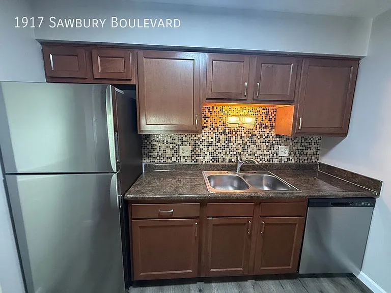 1917 Sawbury Blvd — Photo 17