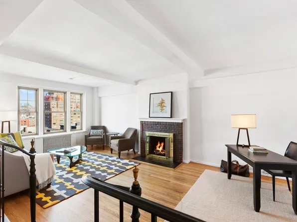 45 Christopher Street image 1 of 9