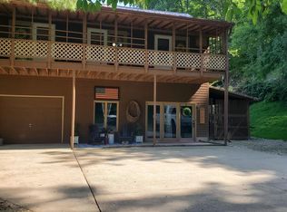 156 Hillside Dr, Greenup, KY 41144