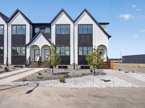 2716 S 16th Ave, Coaldale, AB T1M 1N7