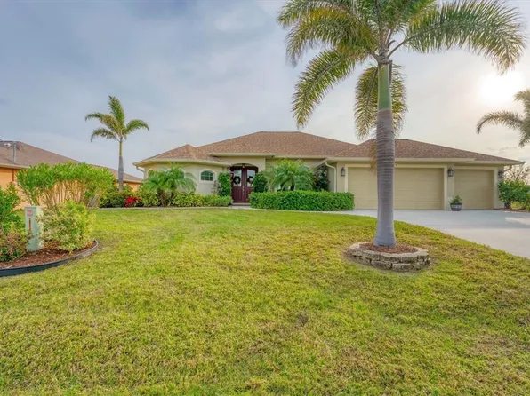 1 Sportsman Ter, Rotonda West, FL 33947