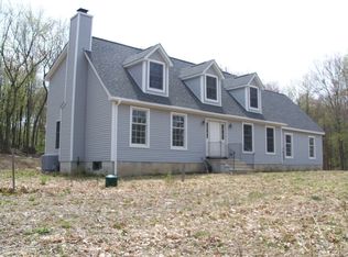 228 Clark Hill Rd, Middletown, CT 06423