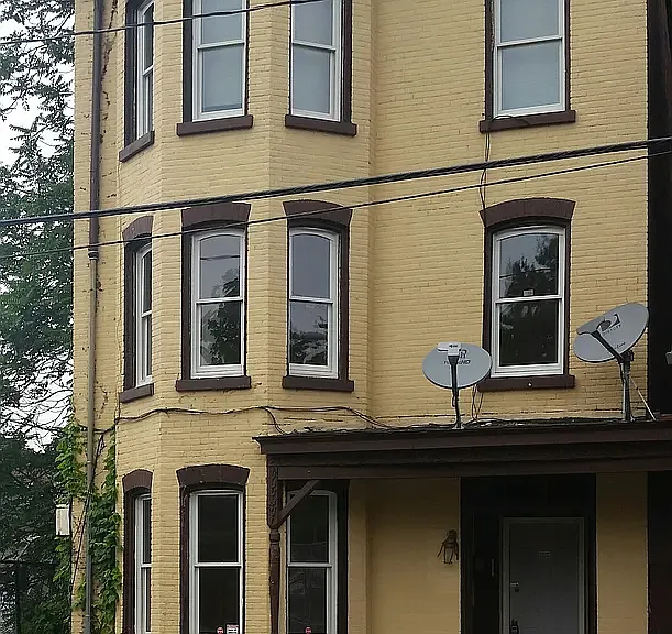 106 Washington St #C — Photo 1