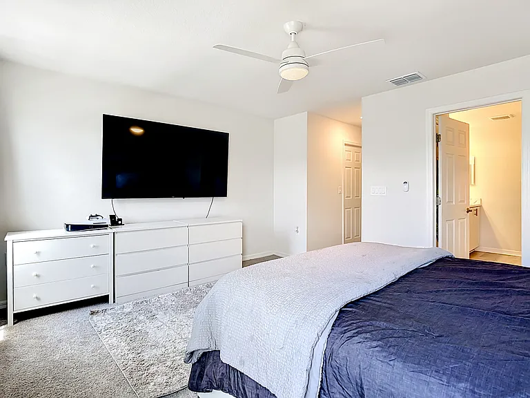 371 Crossings Ave — Photo 4