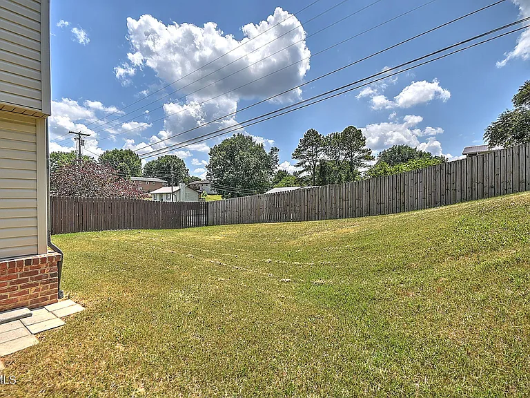 1092 Aberlea Valley Cir — Photo 36