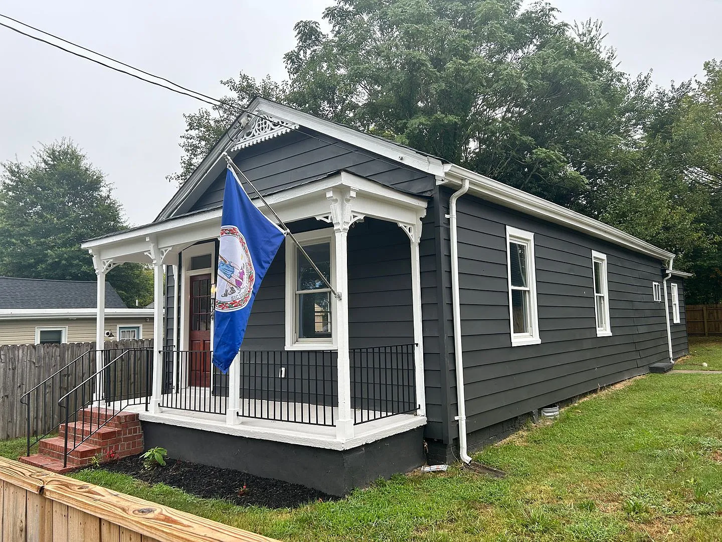 3 bed, 2.0 bath, 1200 sqft, $1,700 — Photo 4