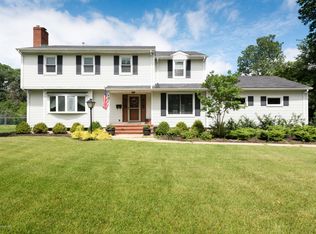 21 Cornwall Rd, Freehold, NJ 07728