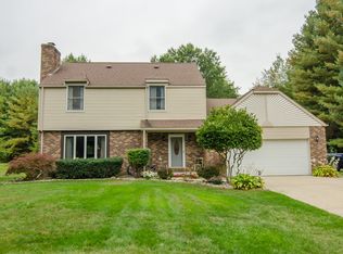 1933 N Greenmeadow Ct, Sanford, MI 48657