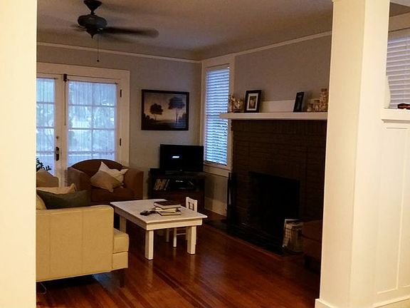 2nd image of 611 Bay Ave