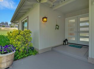 690 Silver Lake Dr, Danville, CA